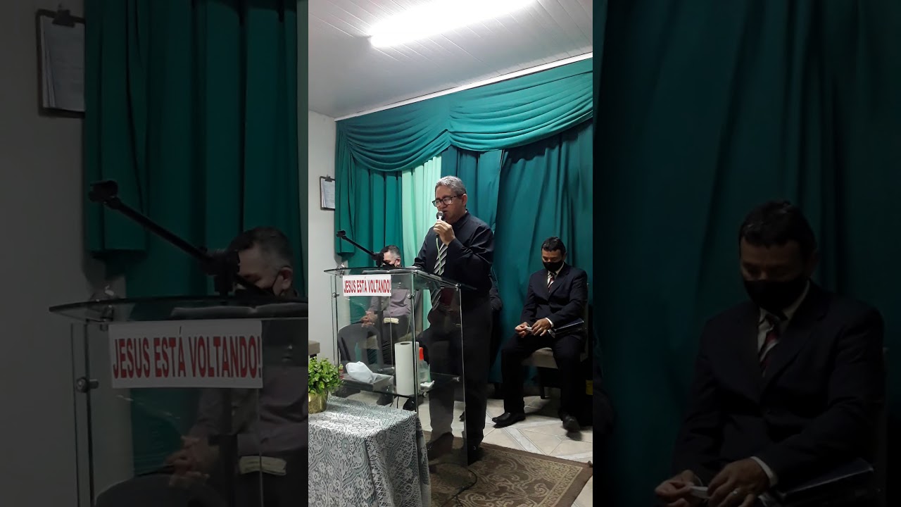Culto de Doutrina: Francisco Freitas louvando a Deus