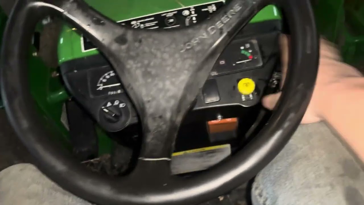John Deere 2305 overview