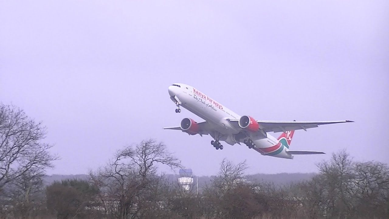 Kenya Airways 5Y-KZY Missed approache Groningen Eelde Airport