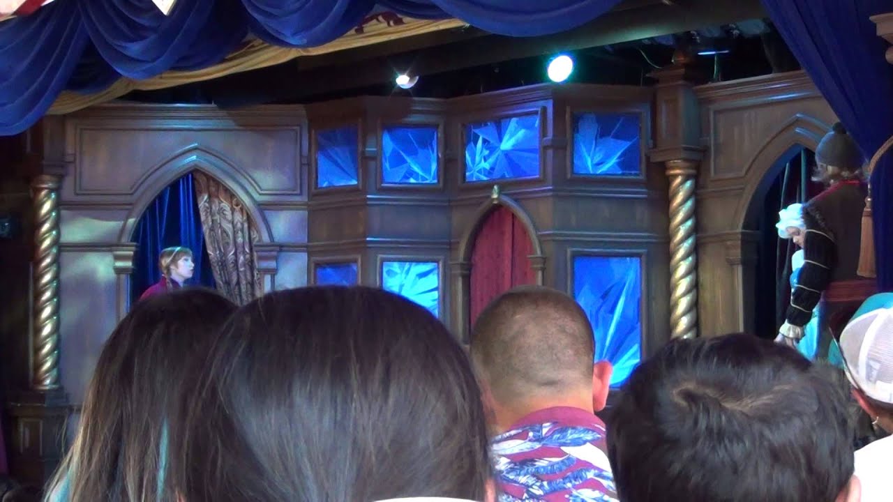 The Royal Theatre presents Frozen