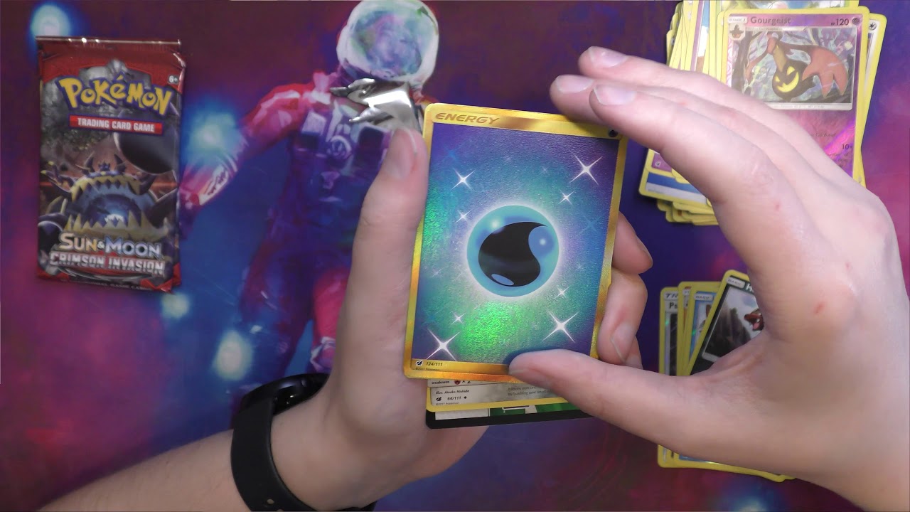 Unpacking Pokemon TCG Sun & Moon: Crimson Invasion Finale