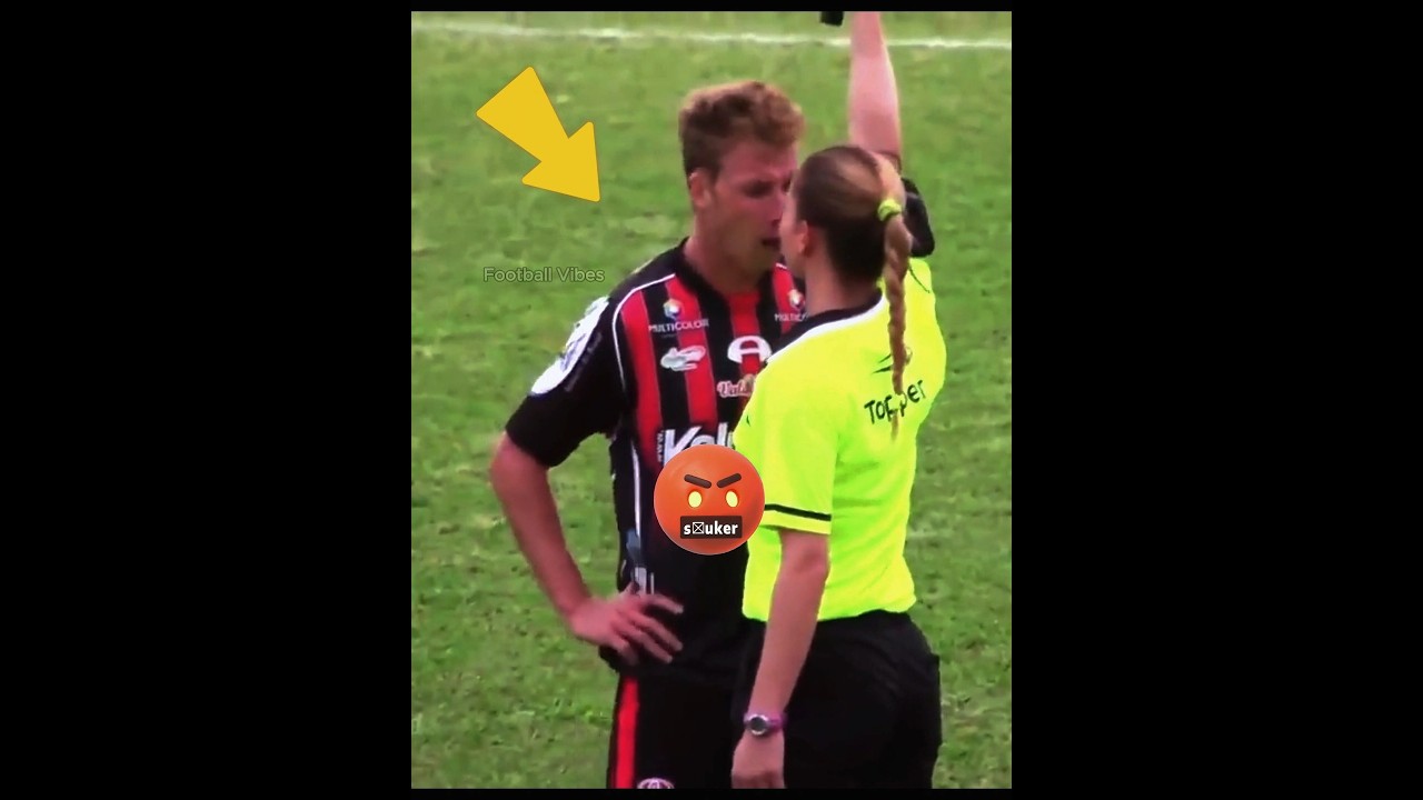 Players vs Female Referees 😳