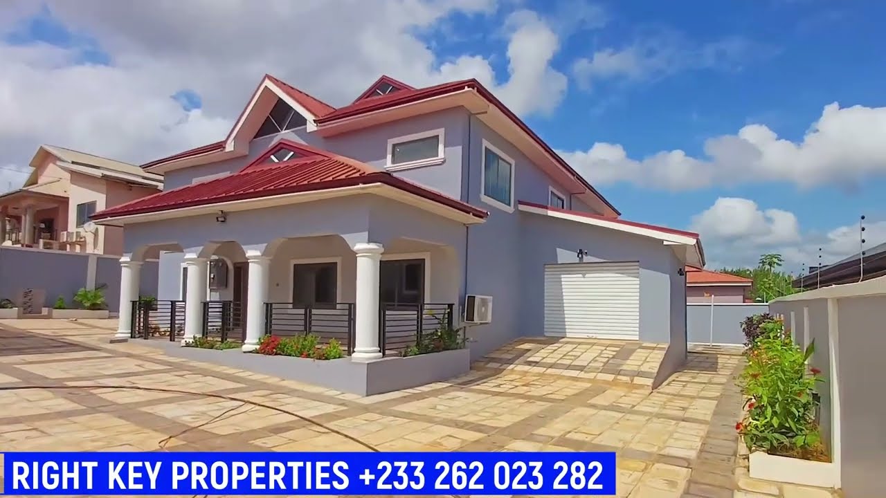 An 8 Bedroom House En suite For Sale   $200,000 At Kumasi Kotwi #realestate #ghana #home #home