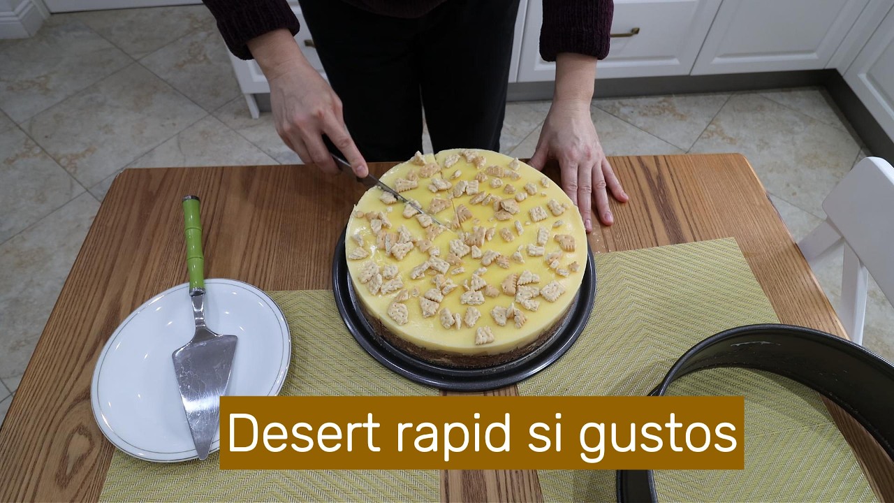 Mere, biscuiti si budinga de vanilie. Un desert excelent.