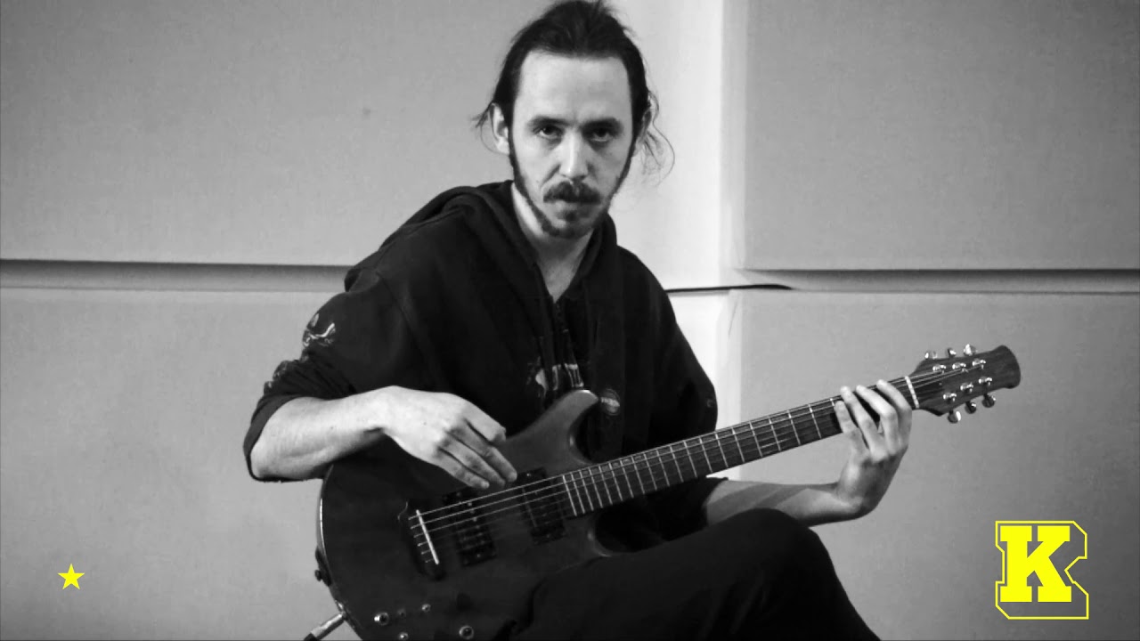 Guitare - NIV 1 - Victor : aller retour au mediator