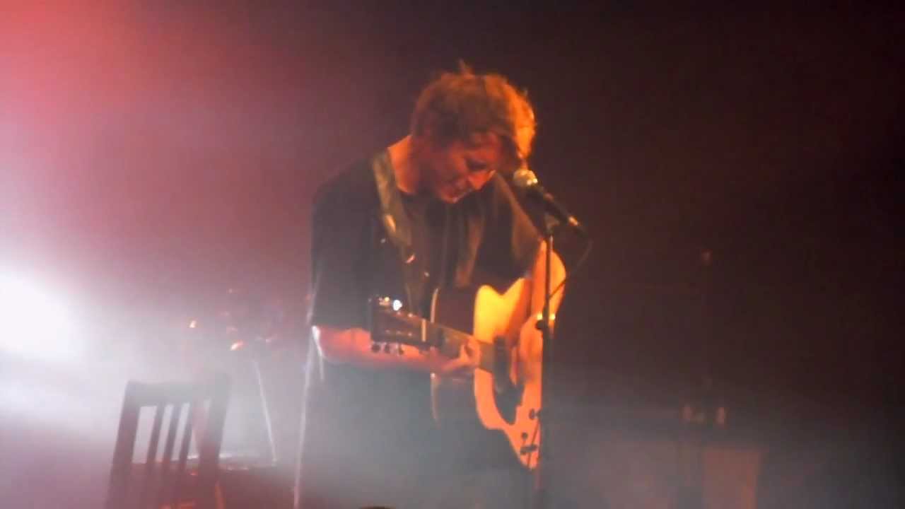 Ben Howard - Black Flies - Live Paris 2011 (4)