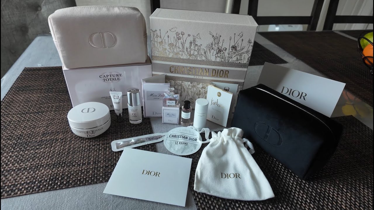This Lady Unboxes Her Dior Skincare Products With Freebies (Spring 2024)