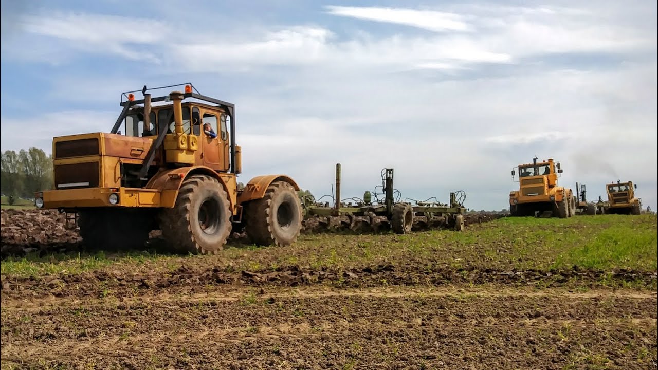 Pflügen im Komplex mit Kirovets, Fortschritt, Belarus uvm.
