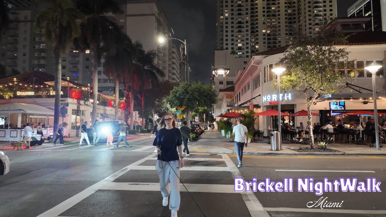 Night Walk in Brickell | Miami&rsquo;s Luxury City Vibes After Dark
