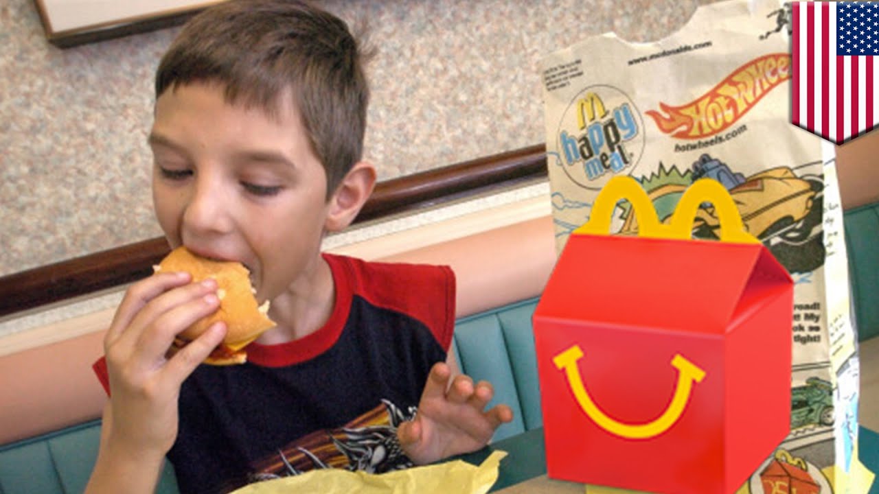 Happy Meal: McDonald's dropping cheeseburger, choco milk from Happy Meal to be 'healthy' - TomoNews