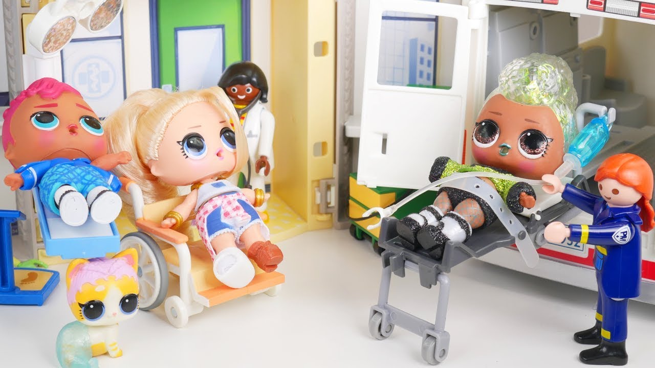 LOL Surprise New Unicorn At Hospital Playset with Barbie Ambulance Goldie