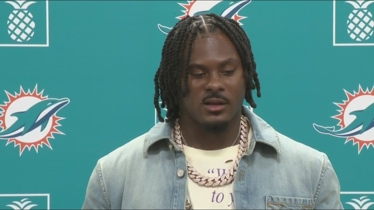 Malik Willis officially becomes the new quarterback for the Miami Dolphins