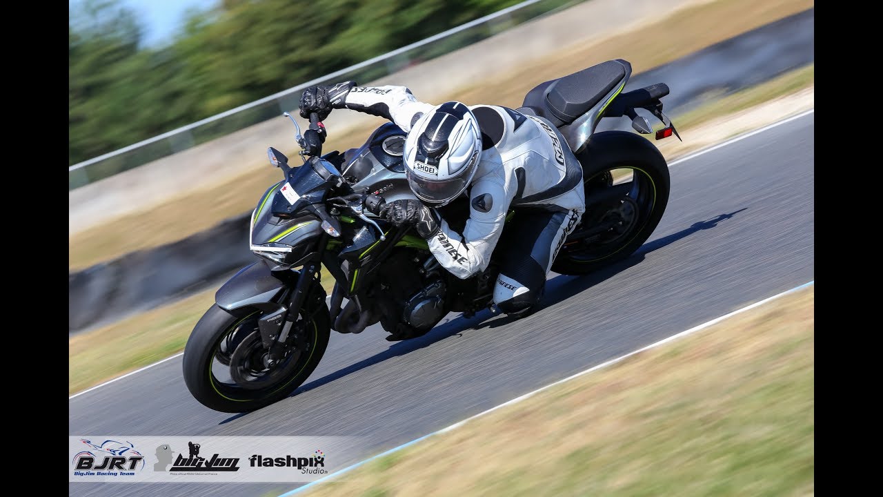 Kawasaki Z900 vs GSX-R, Buell 1125CR, S1000RR at Carole race track