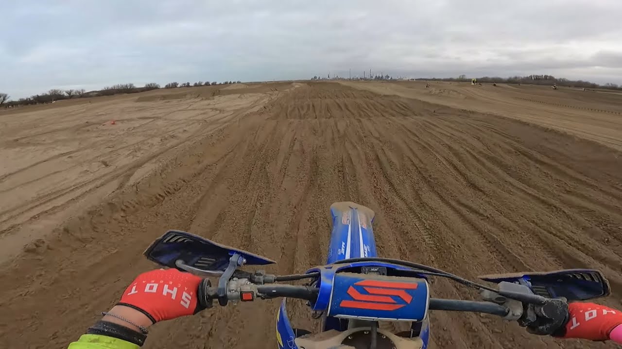 LOON PLAGE TERRAIN PRO en 250cc 💪// UNE FOLIE🔥🤯