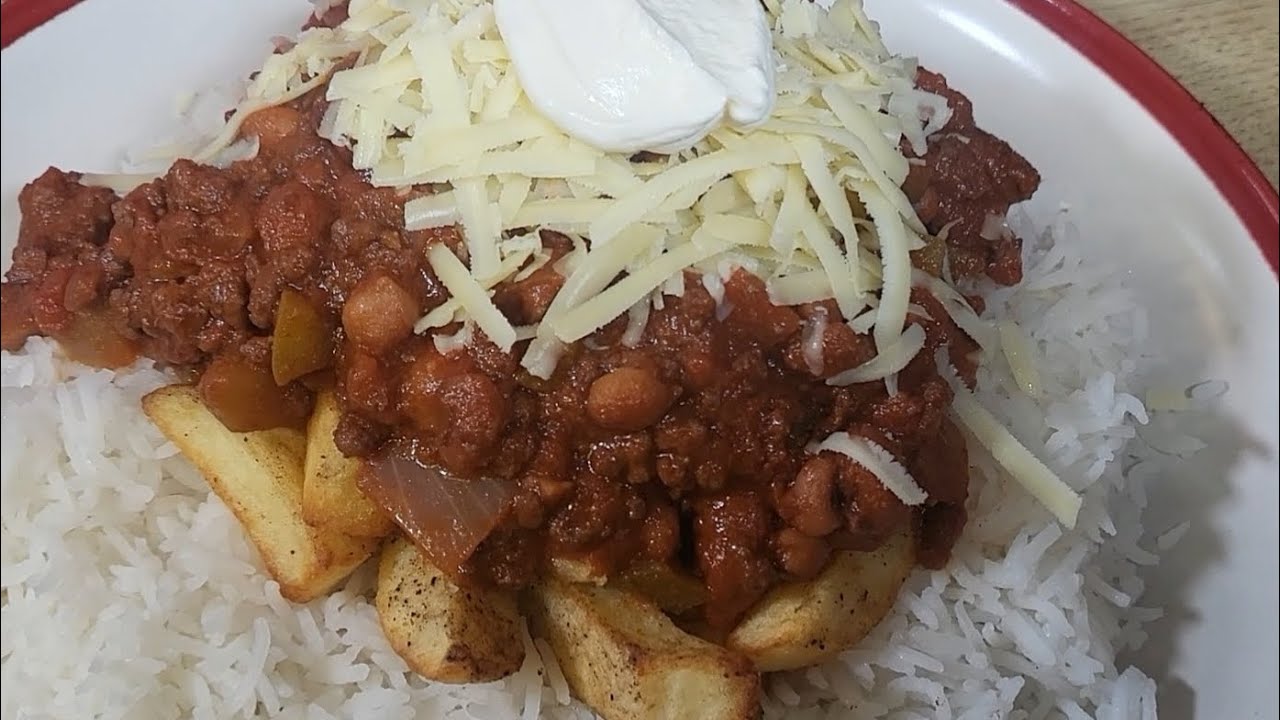 Homemade extremely tasty chilli, your family will love. 