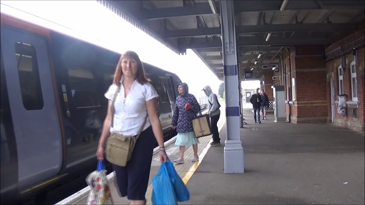 Trains at herne bay