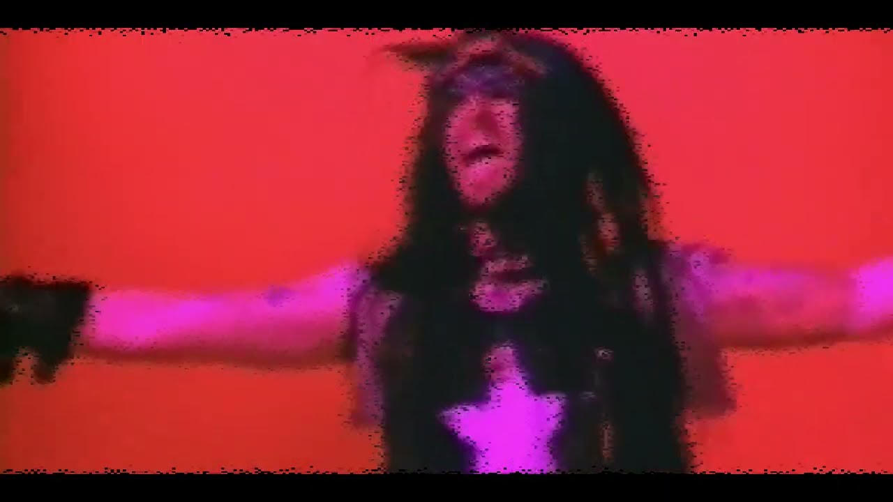 Wedding Kiss '65 (Billy Idol vs White Zombie) [HD]