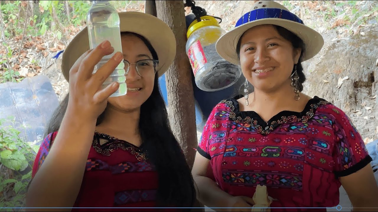 CUSHA la bebida ilegal y más embriagante que se fabrica en Guatemala. Gladiz y Marty - Cuchumatán