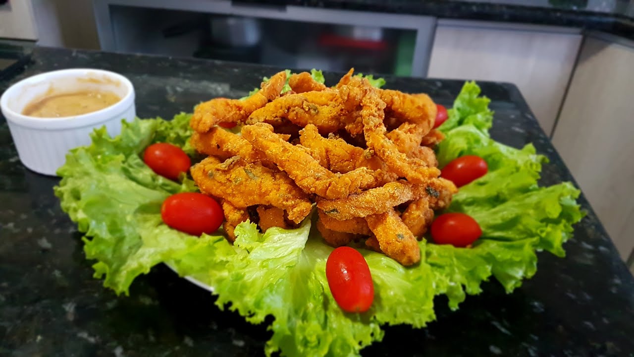 Tirinhas De Frango Empanado e Crocante  - Uma Delícia
