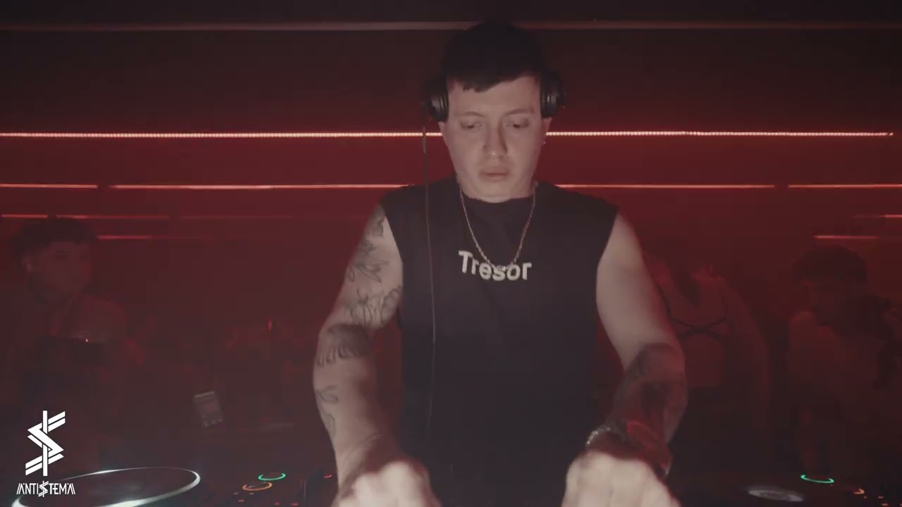 PRAXYS (AKA SANCHEZ JR.)  @ ANTISISTEMA CLUB , BOGOTA