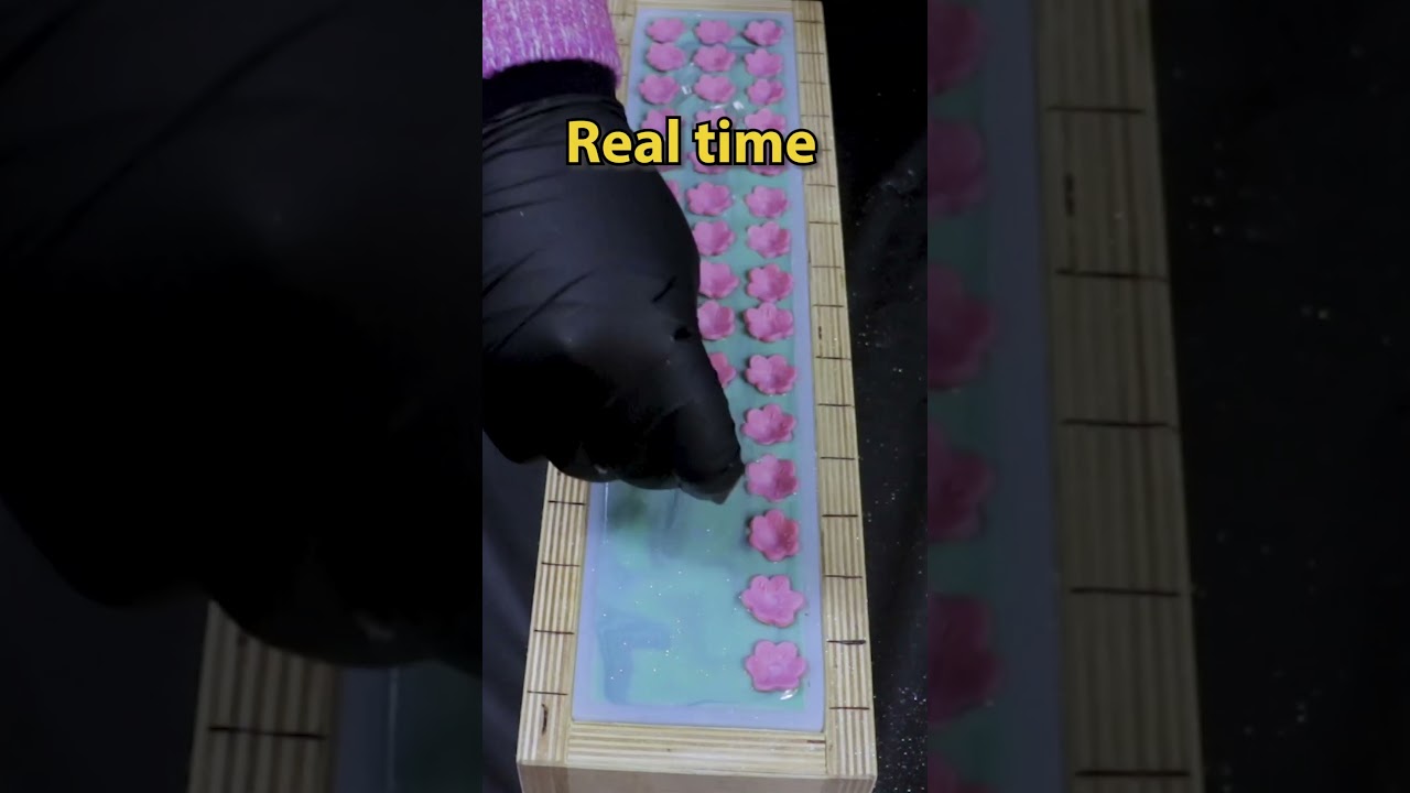 Social media vs real life 🤣 #soapfam #soapmaking #soap #cpsoap #handmadesoap  #soapcommunity