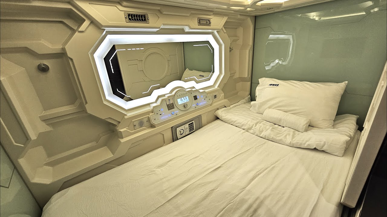 The Space Hotel @ KL Sentral, Kuala Lumpur, Malaysia (2025) (4K) Capsule hotel & capsule hostel
