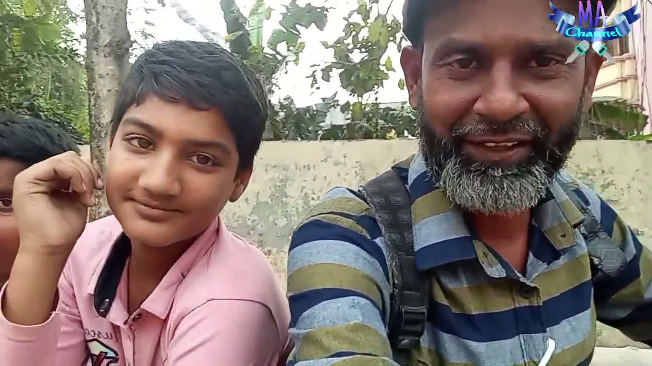 শৈশবের সেই স্মৃতিগুলো মনে পড়ে যায়, আপনাদের কি মনে পড়ে কমেন্টে জানান। 