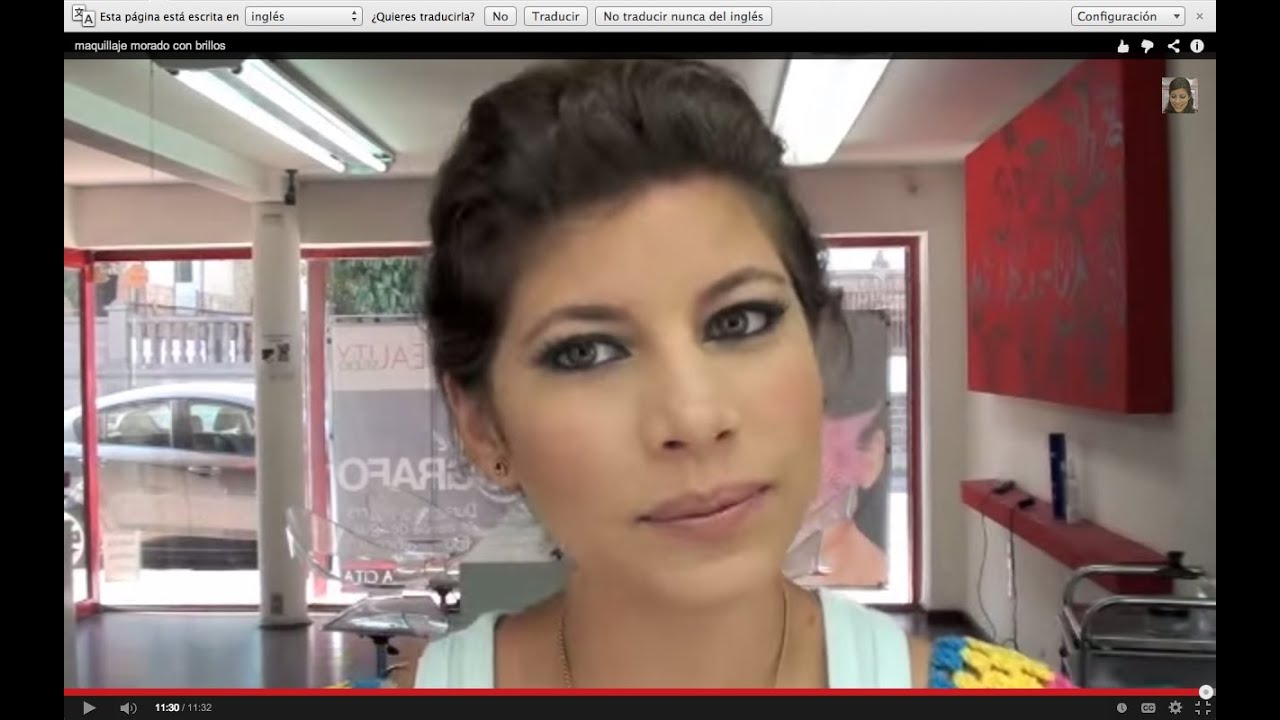 MAQUILLAJE MUY BONITO EN MORADO CON BRILLOS