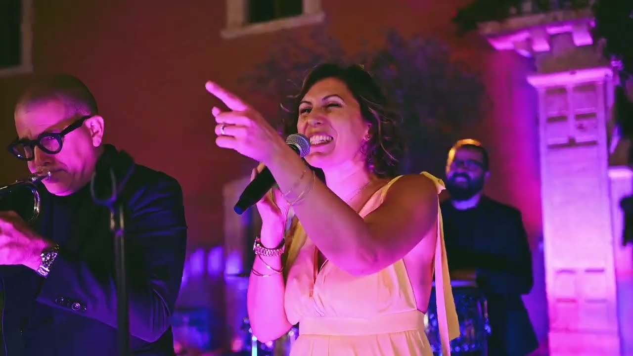 Sarà una festa indimenticabile...Baila que te pasa! ❤️