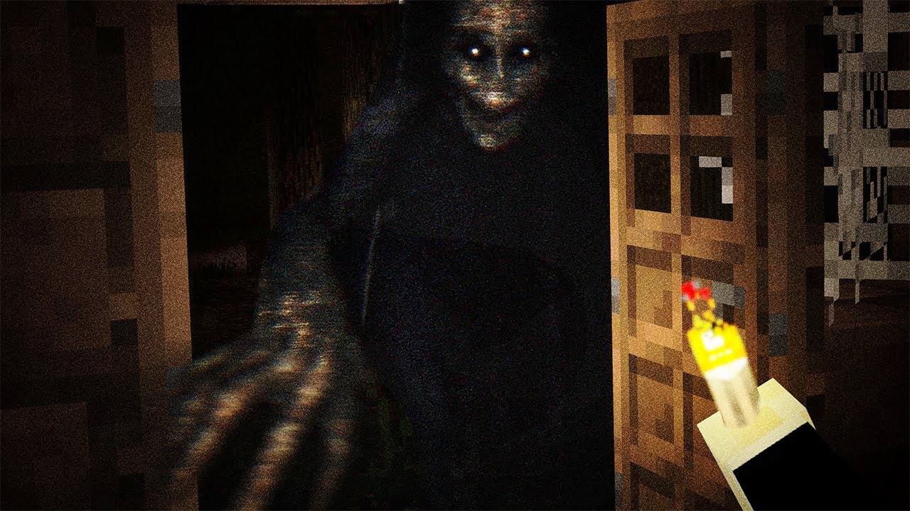 Something Terrifying Is Stalking Me In Minecraft VR...