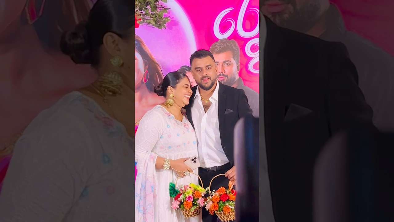 ඒ දෙන්නගේ ආදරේ 😍💕 Harsha Udakanda and Shalini Fernando