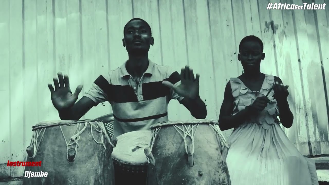 AFRICAN DRUM MUSIC (JAMA SOUND) PLAYED WITH DJEMBE DRUM