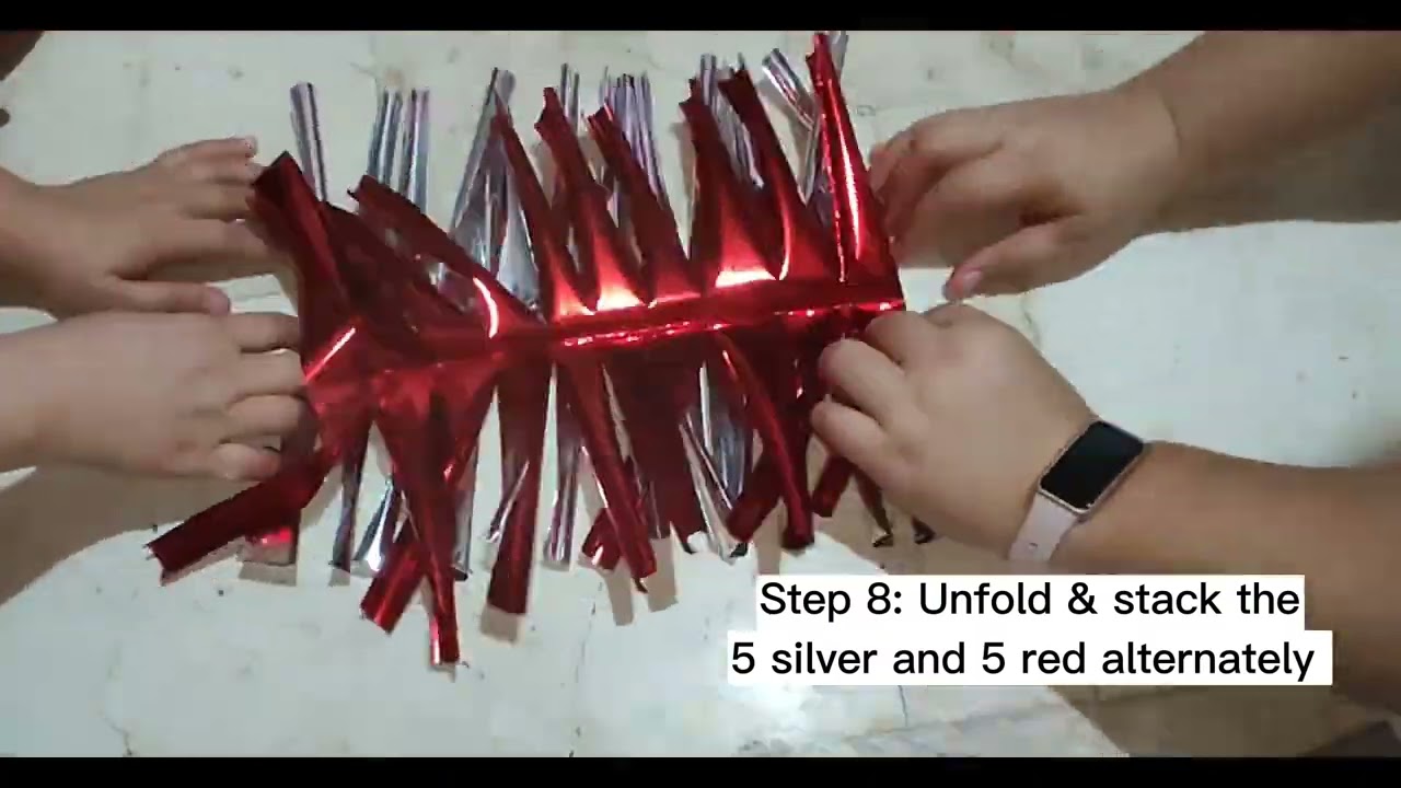 How to make Cheerleading Pom-poms (Metallic Foil)