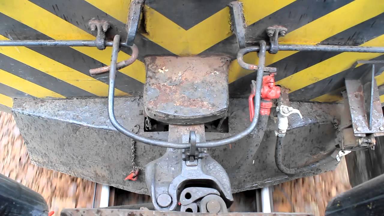 R100型柴電機關車的聲浪賞-R102