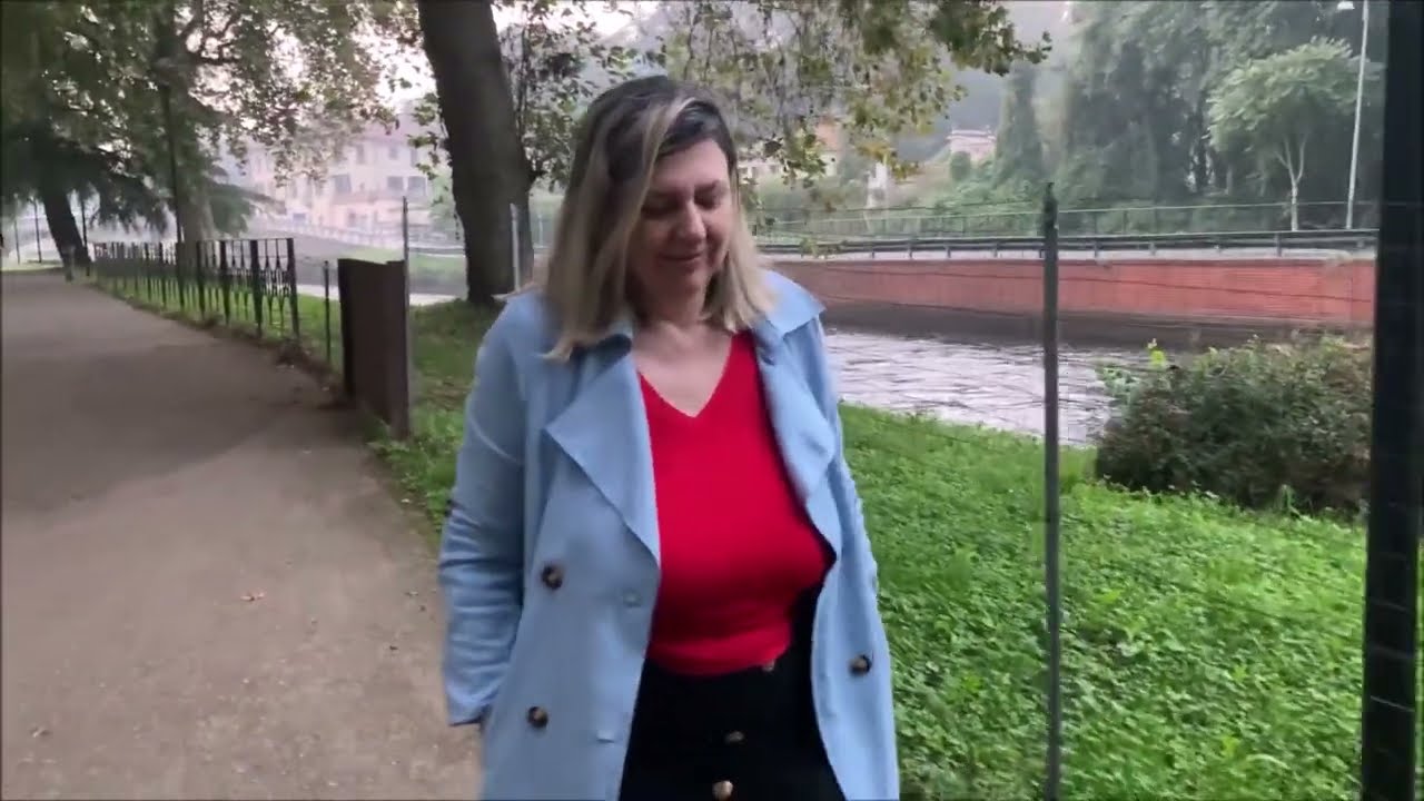 Atmosfere d’autunno braless 🍂  Una giornata di pioggia dopo la calda estate-Moda sensuale d’autunno