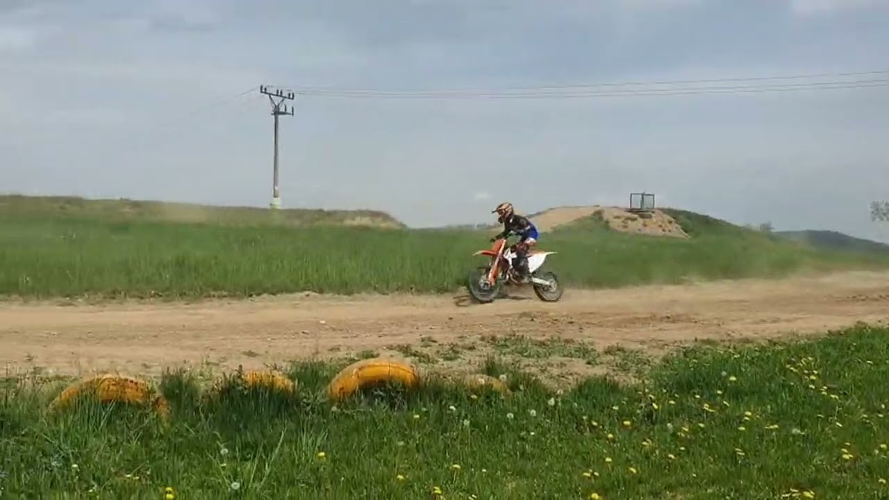 VOTICE AMK