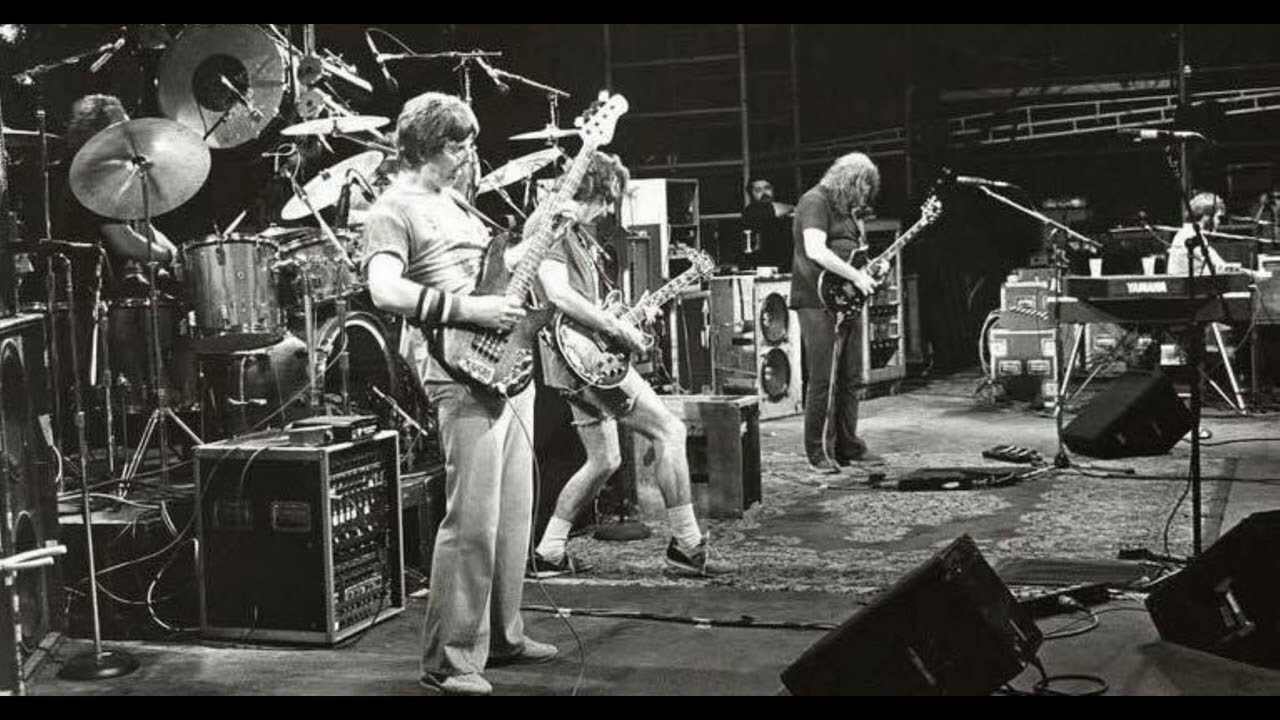 Grateful Dead - 9/23/82 - New Haven Coliseum - New Haven, CT - sbd