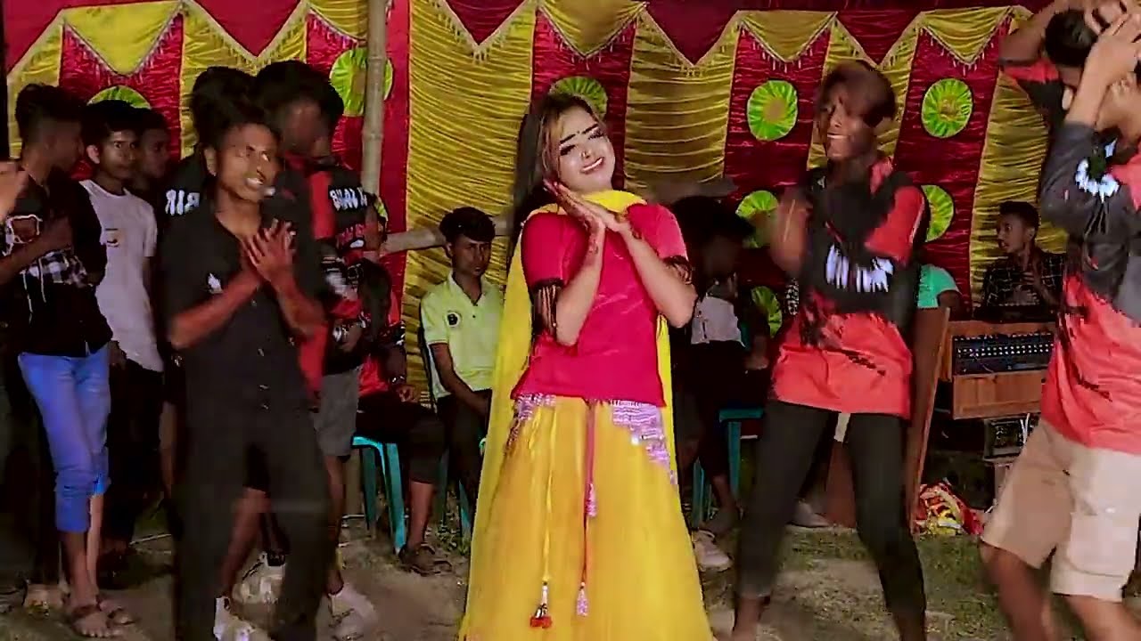 আমার ঘুম ভাঙ্গাইয়া গেলো | Morar Kokile | মরার কোকিলে | Bangla Dance 2026 | Juthi Dance HD 200K