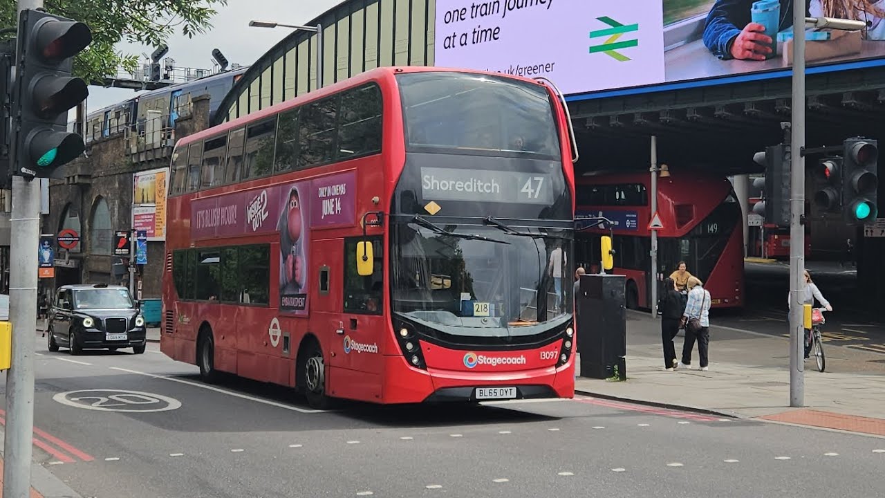London Buses at London Bridge 4K60fps