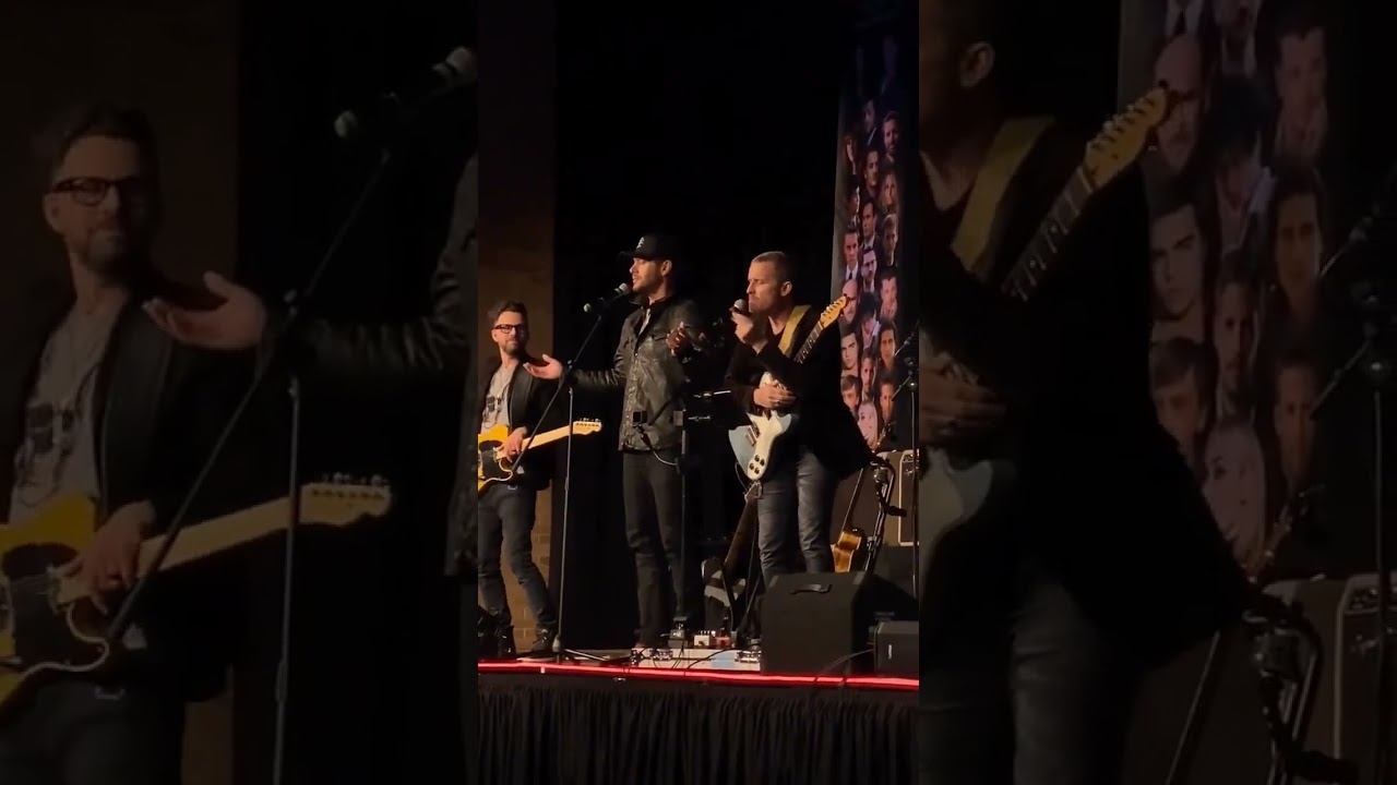 Jensen Ackles Singing S.O.B at SPNDallas 