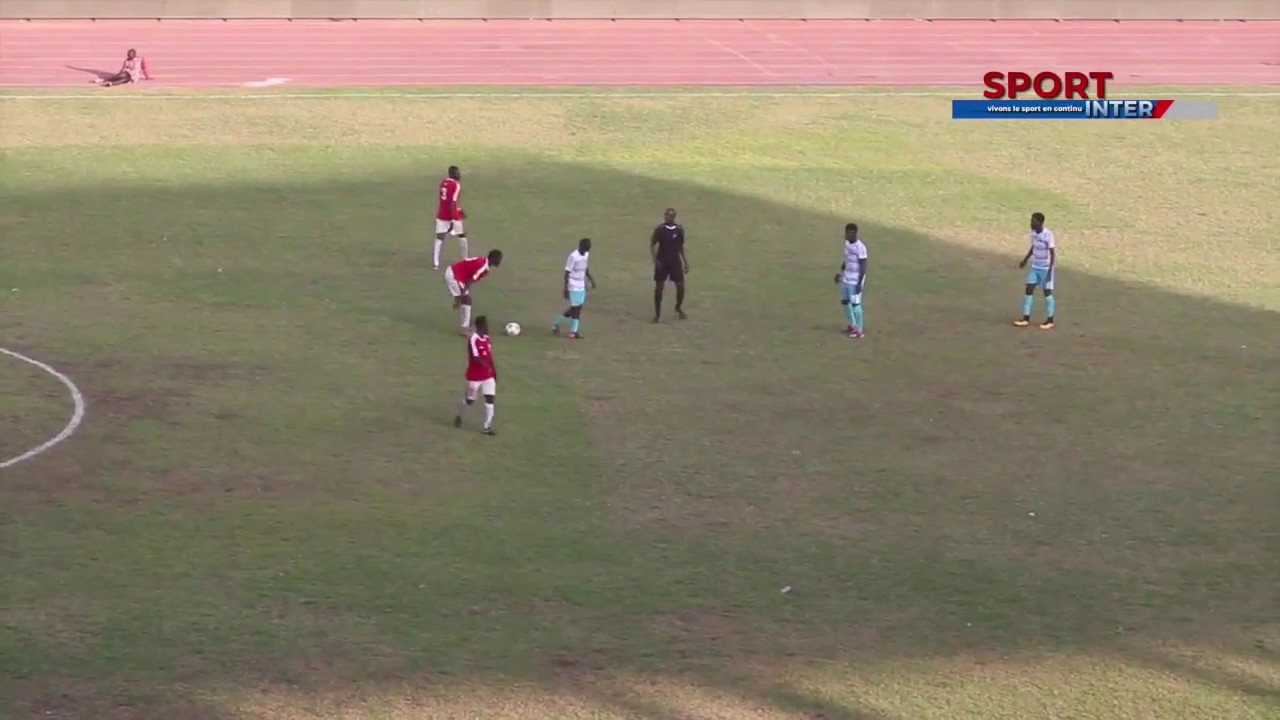Football : Navétane - Résumé Khandalou vs ECG, Niayes Thiokers vs Diamono