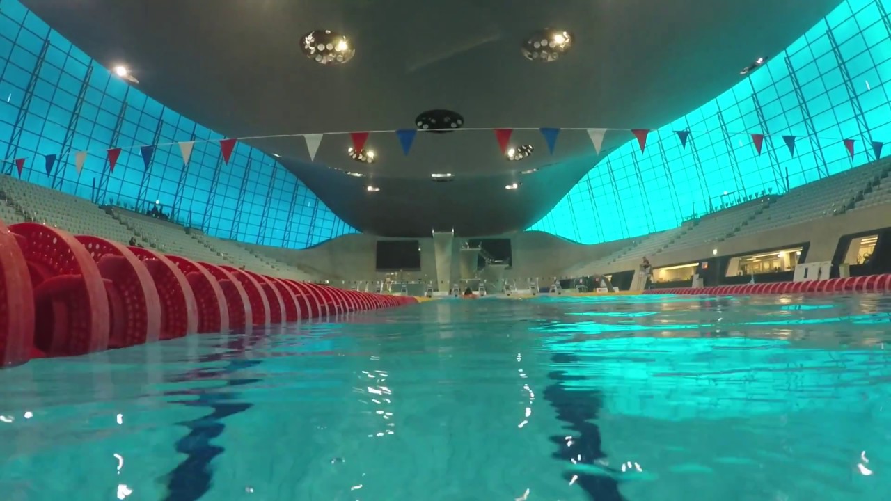 London aquatic center a Queen Elizabeth Olympic Park.....