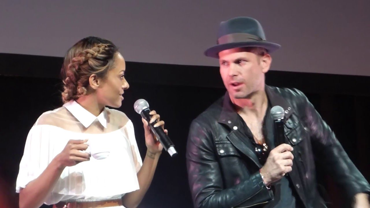 BloodyNightCon 2016 - Kat Graham and Matt Davis Panel