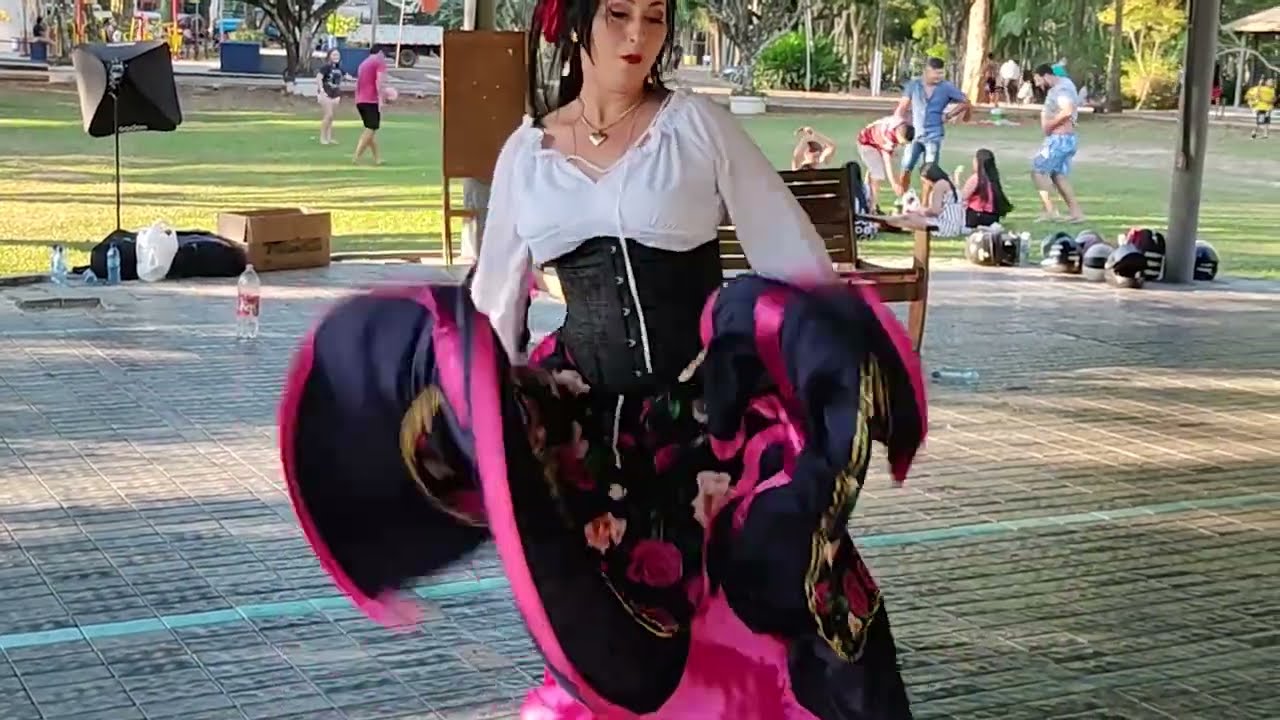 Dança Cigana - Rumba Gitana com Paula Santos - Porompompero