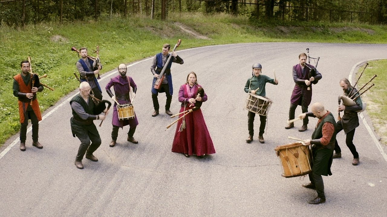 Ceļa dziesma - Auļi