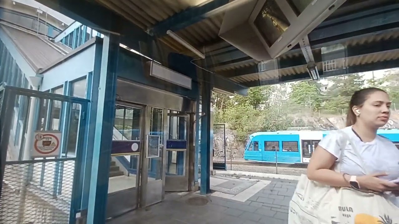 Tunnelbanan Från Hötorget Till Hagsätra