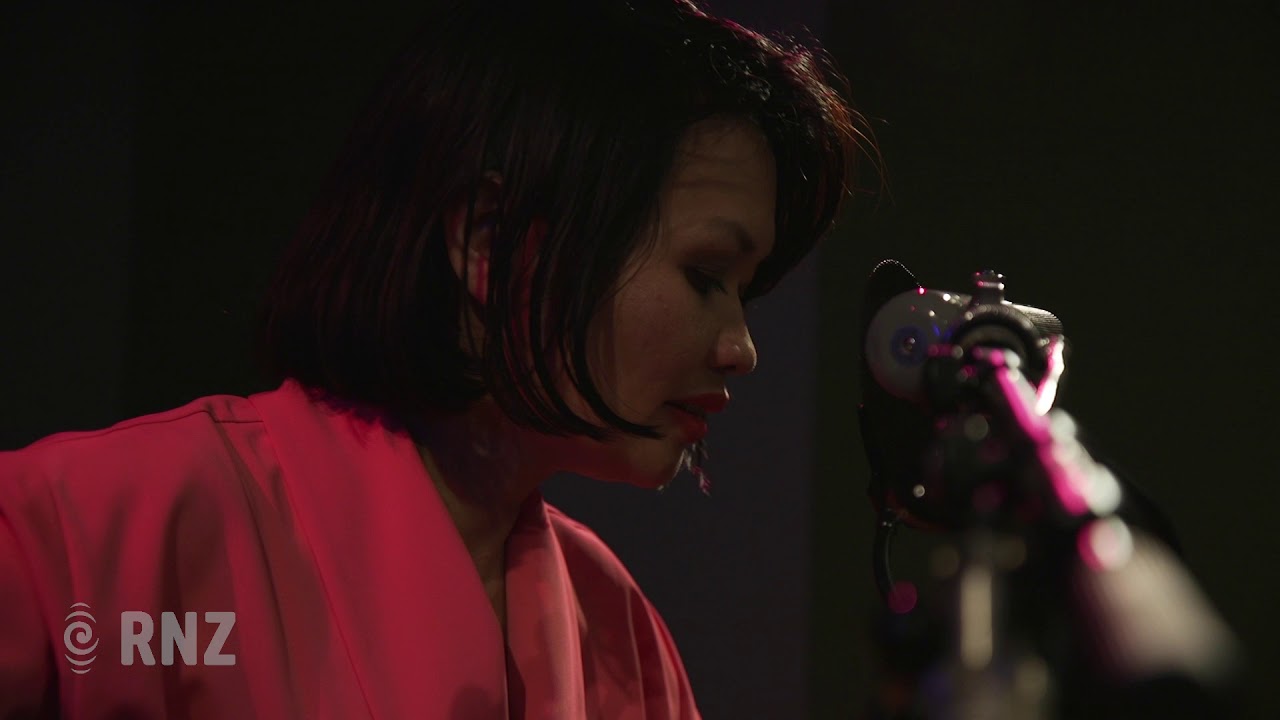 Bic Runga 'Bursting Through' live @ RNZ