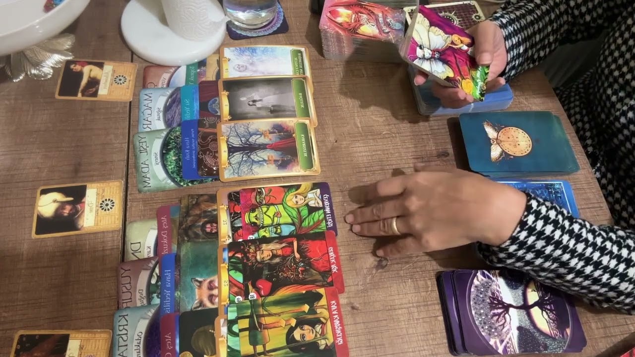YASAK AŞK 💔 İMKANSIZ AŞK 💔 AKLINDAKİ KİŞİ KİMİ SEÇECEK #tarot #yasakaşk #kahvefalı #sufalı