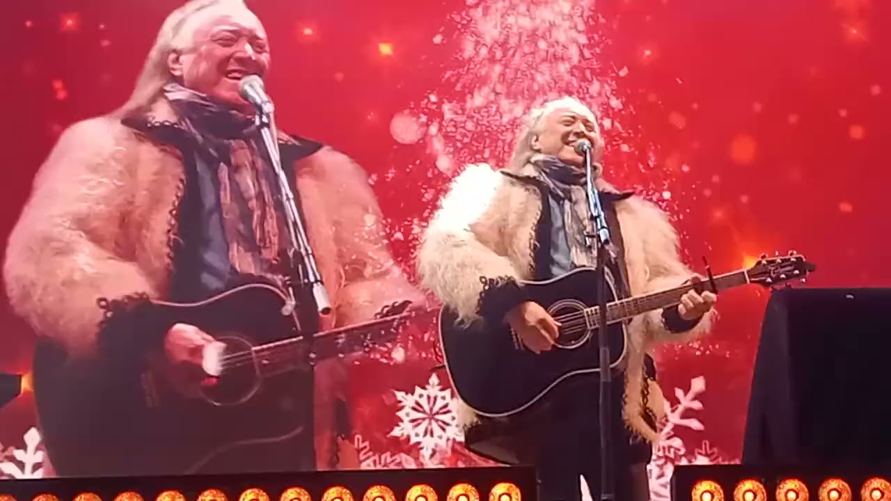 STEFAN HRUȘCĂ LIVE LA TÂRGUL DE CRĂCIUN DIN BUCUREȘTI 2025 🎤🎅⛄🌲💸🎹