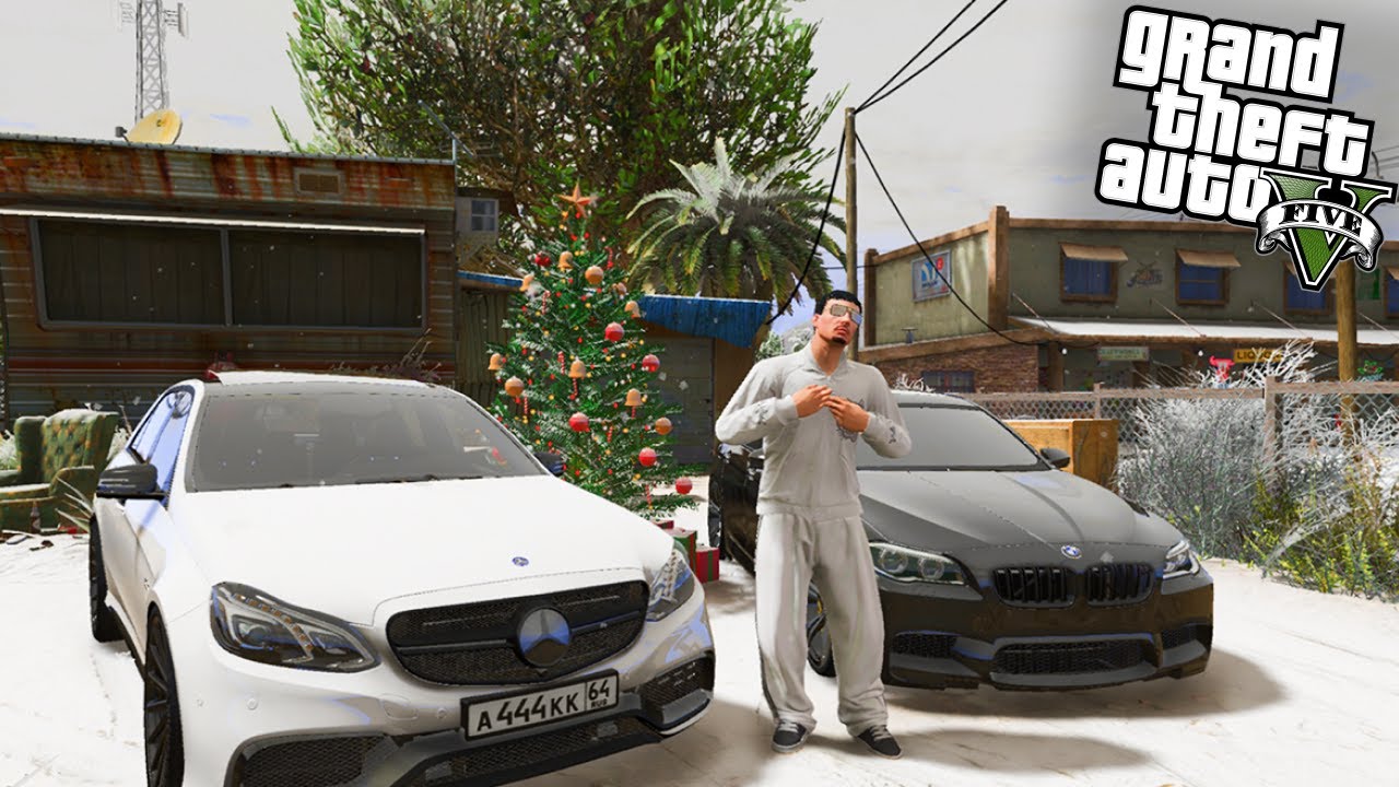 РЕАЛЬНАЯ ЖИЗНЬ В GTA 5 - СРУБИЛИ ЁЛКУ! НАРЯДИЛИ ДОМ К НОВОМУ ГОДУ!